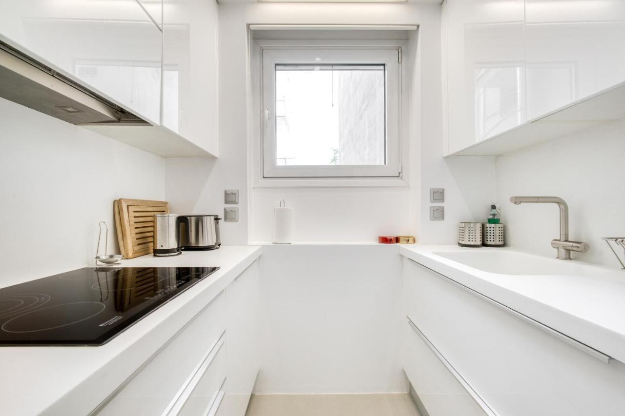 Elegant Light Two Bedroom Apartment In City Center Athen Eksteriør bilde