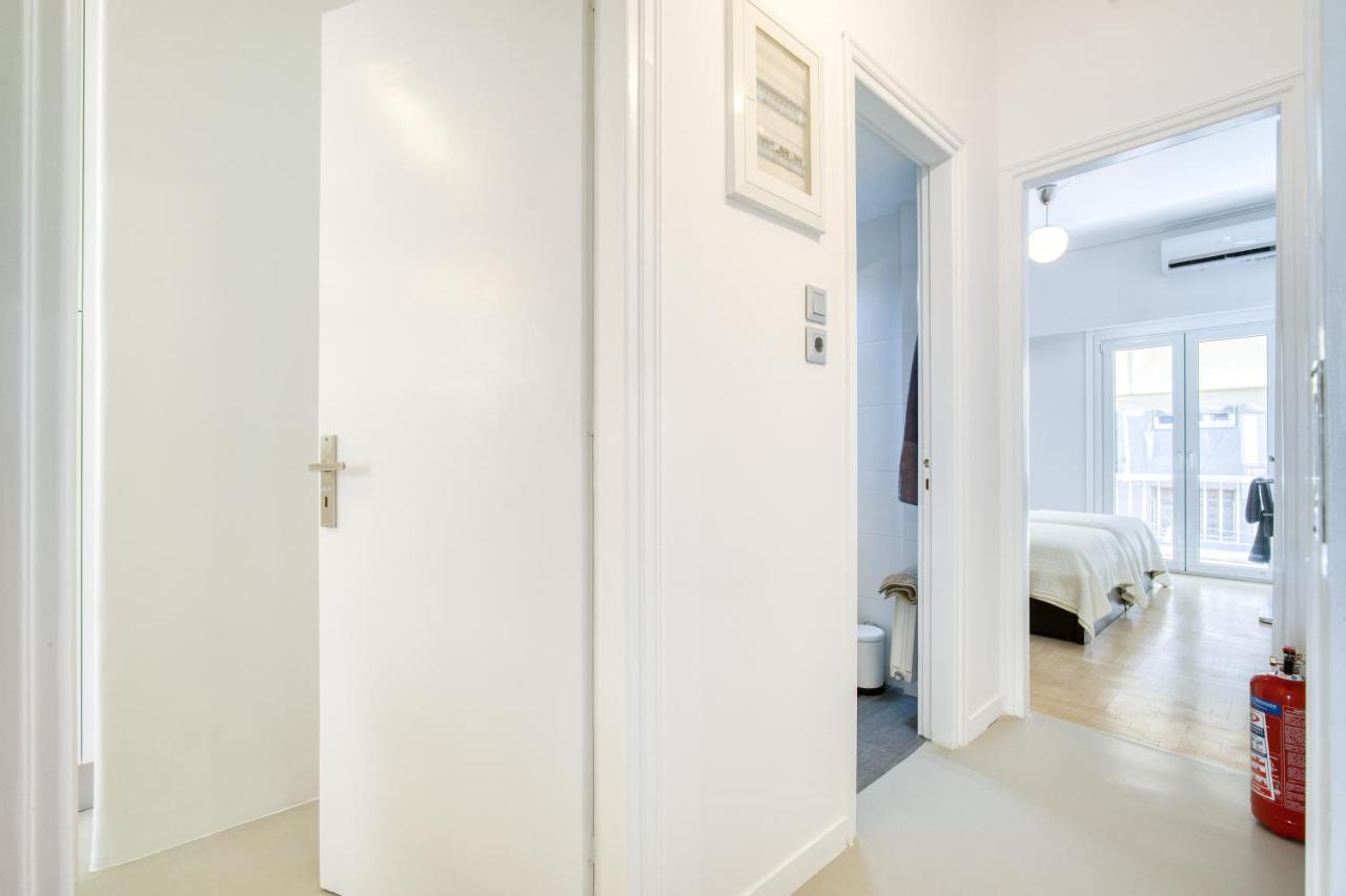 Elegant Light Two Bedroom Apartment In City Center Athen Eksteriør bilde